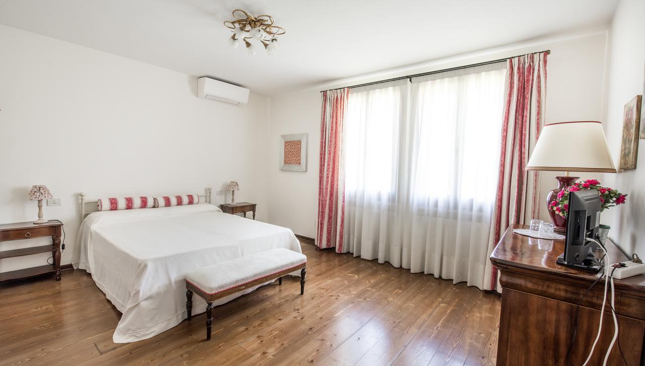 Le Tre Querce B&B Romano D'Ezzelino Eksteriør bilde